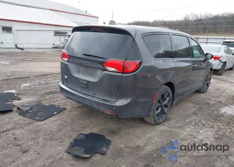 2018 Chrysler Pacifica Touring Plus z USA, uszkodzony, nr VIN 2C4RC1FG8JR333496